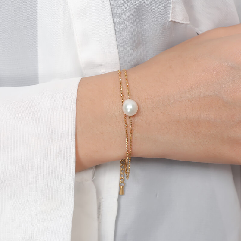 Stunning Double Layer Bracelet Decorated By a Natural Pearl