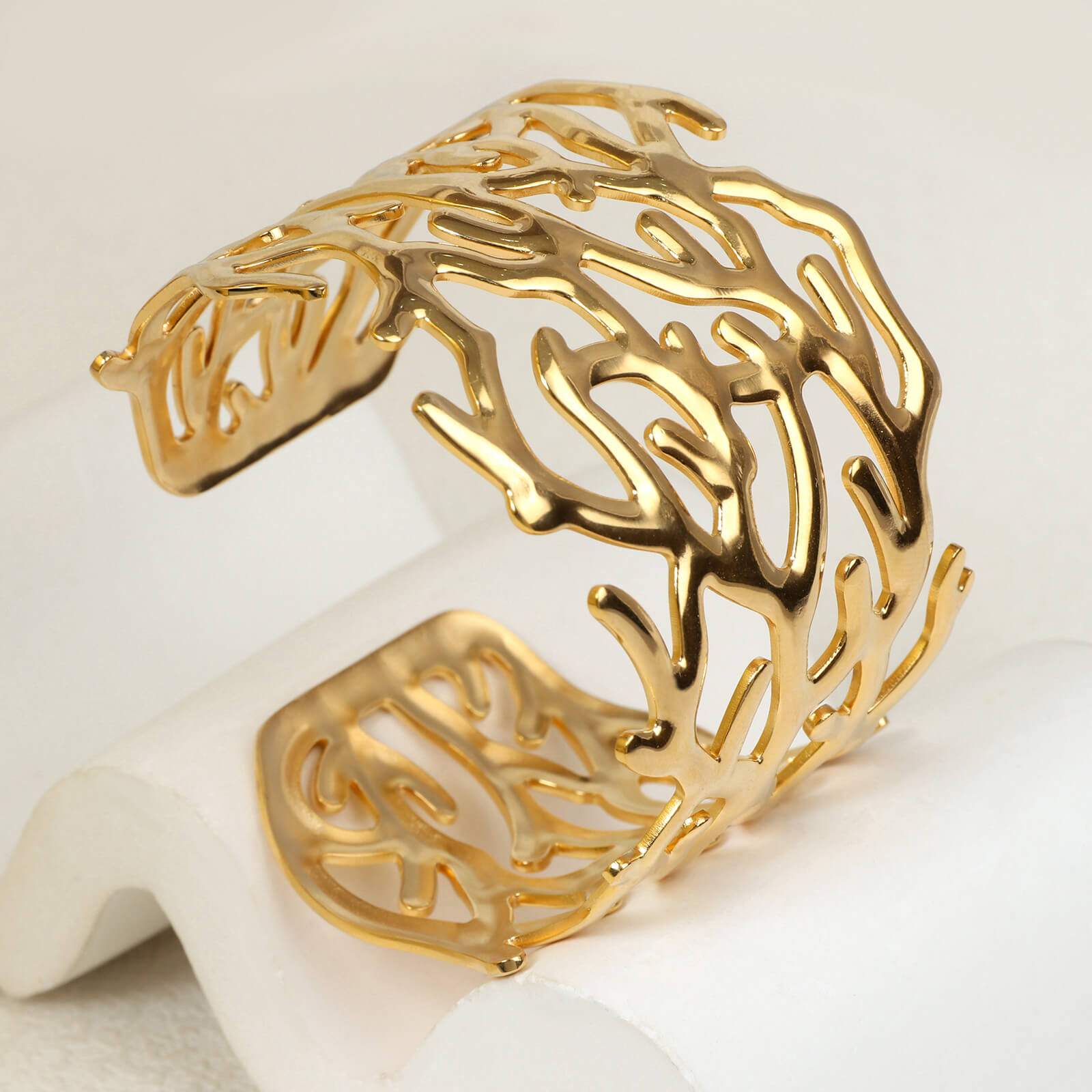 Exquisite Sea Fan Coral Cuff Ocean Inspired Design