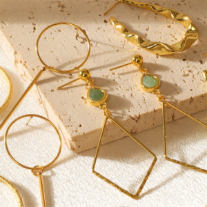 Stylish Versatile Minimalist Dainty Earrings in Geometric Shapes and Designs