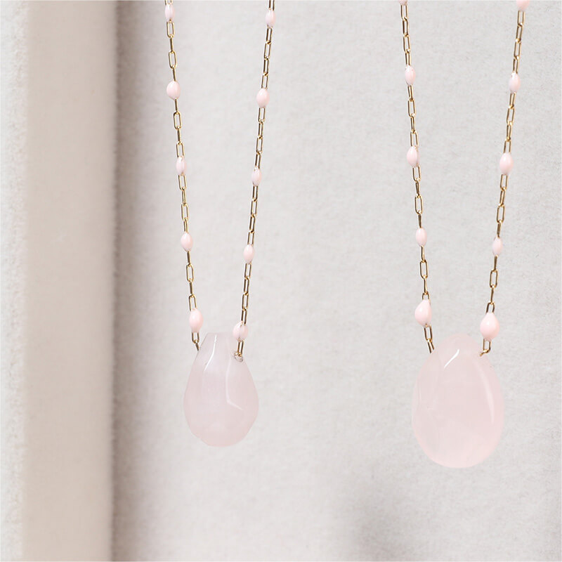 Stainless Steel Rose Quartz Teardrop Necklace with Unique Epoxy Chain Design