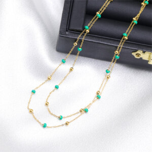 Stylish Gold Enamel Necklace for A Minimalist Chic Look