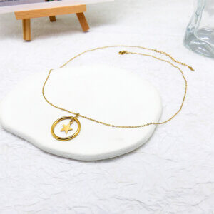 Minimalist Geometric Gold Round Pendant Necklaces Stainless Steel