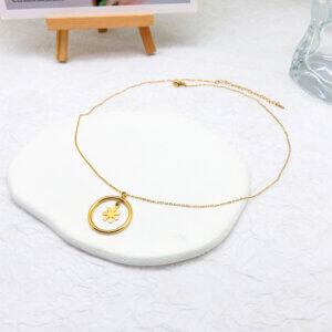 Minimalist Geometric Gold Round Pendant Necklaces Stainless Steel