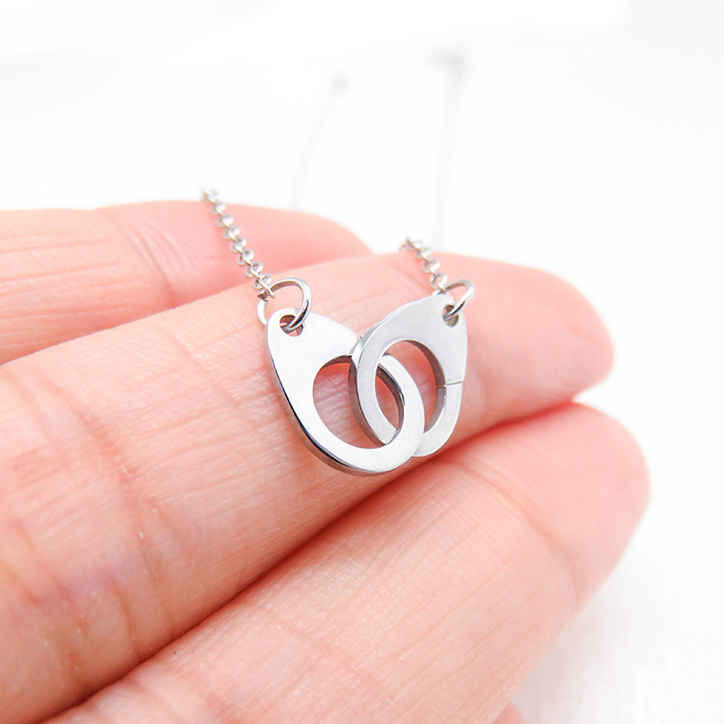 Stainless Steel Handcuff Pendant Necklace for Punk Style