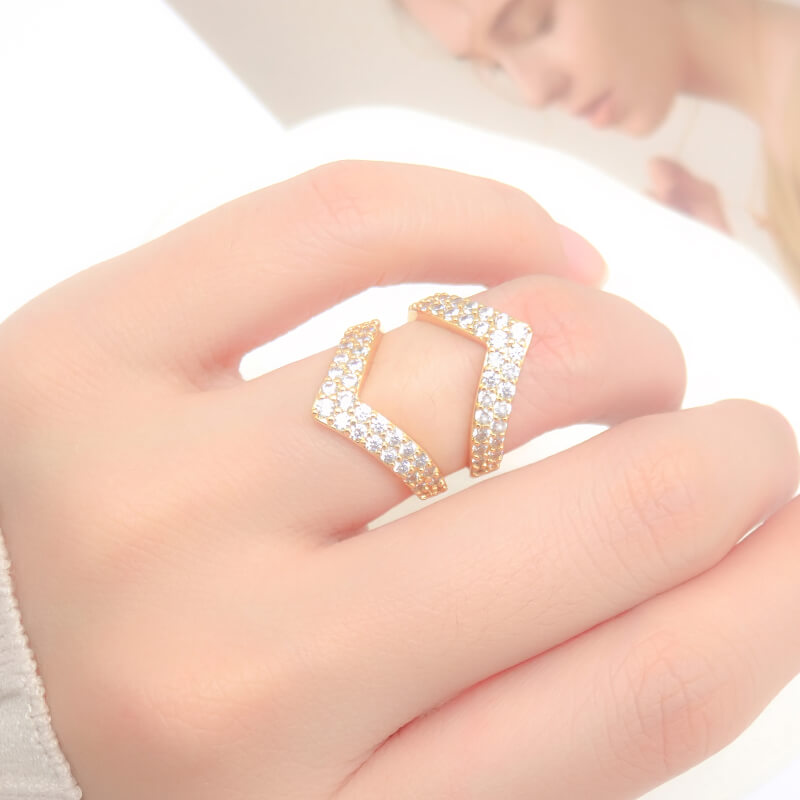 Double Layer Open Band Geometric Design Ring for Modern Elegance