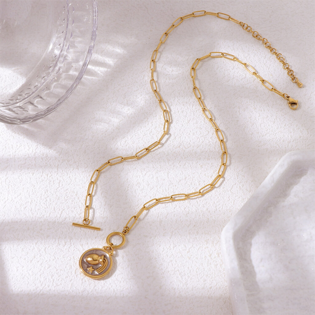 Aquarius Zodiac Sign Necklace in 18k Gold Plated Stainless Steel