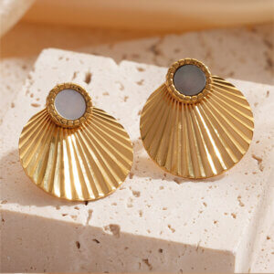 Sunbeam Elegance 18K Gold Natural Stone Shell Shaped Earrings