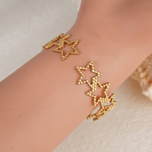 Elegant 18k Gold Star Cuff Bracelet with Hollow Celestial Design