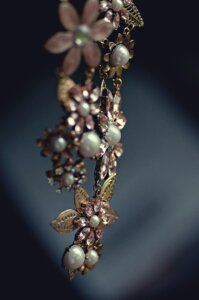Justop Fashion Jewelry | How to Identify Vintage Jewelry: A Collector’s Essential Guide