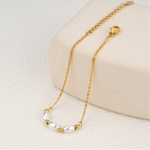 Elegant Freshwater Pearl Jewelry Set in 18K Gold Plating