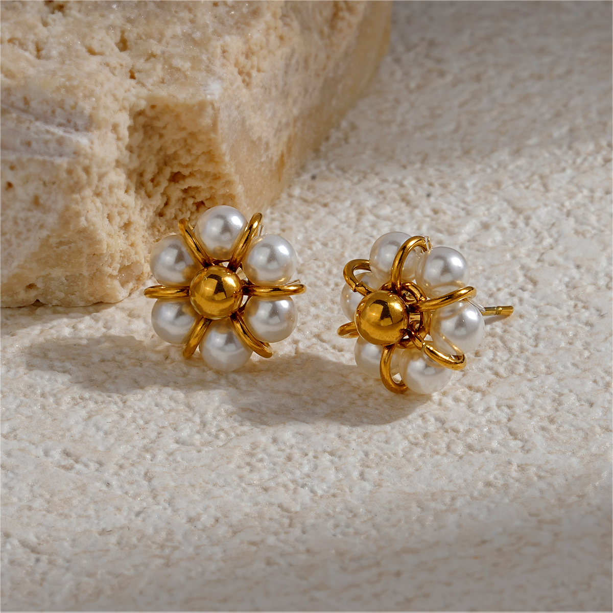 Elegant 18K Gold Plated Stainless Steel Pearl Flower Earrings