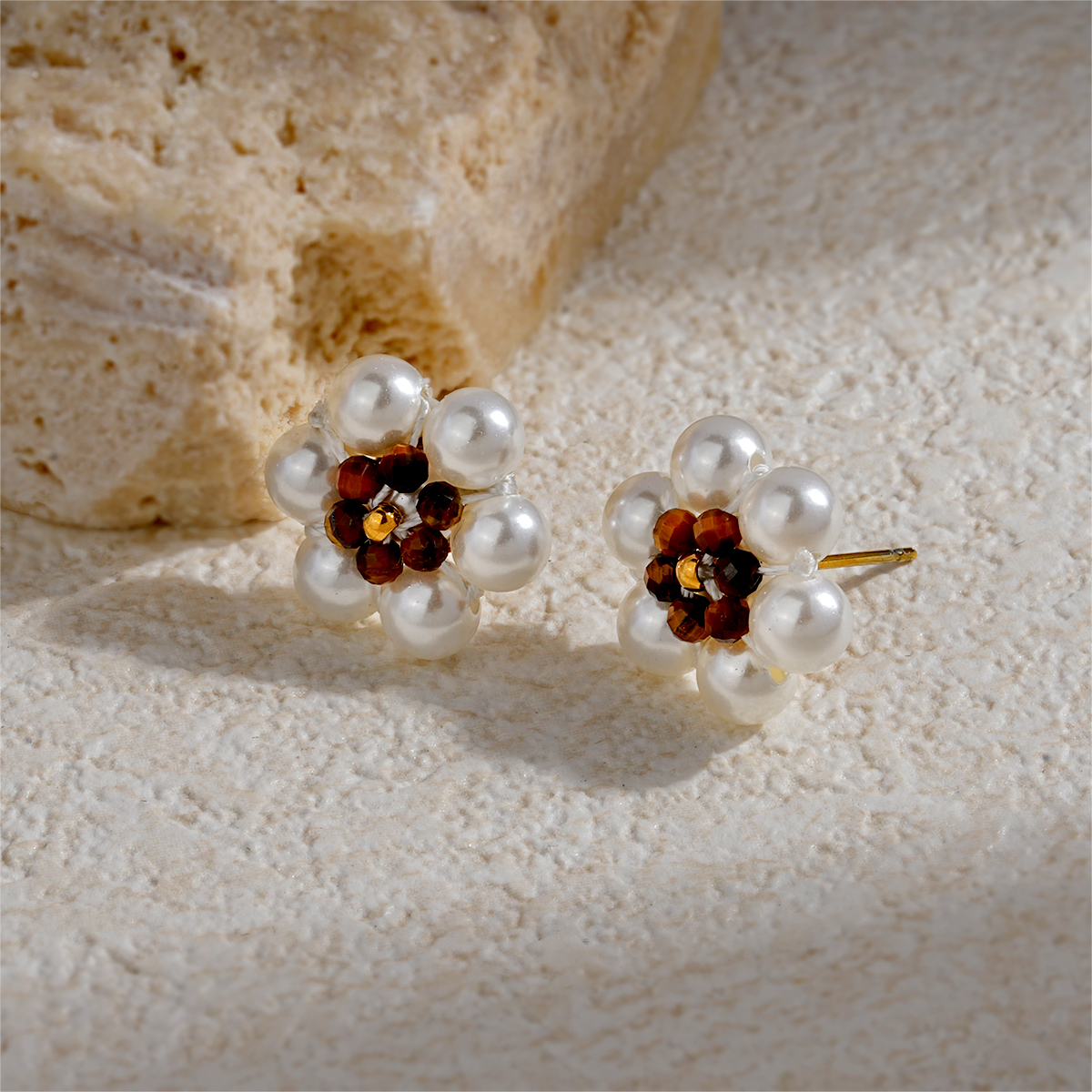 Elegant 18K Gold Plated Stainless Steel Pearl Flower Earrings