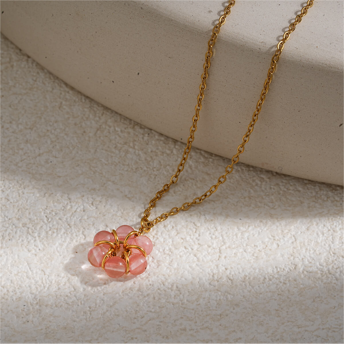 18K Gold Plated Stainless Steel Wire Wrapped Flower Pendant Necklace
