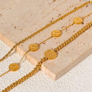 Stylish Womens Bracelet Set With Lucky Clover And Elegant Rose Motifs