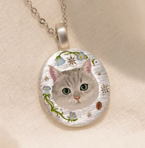 Custom Pet Jewelry: Turning Your Beloved Pet Into Wearable Memories