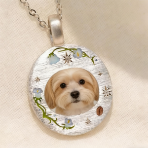 Custom Pet Jewelry: Turning Your Beloved Pet Into Wearable Memories