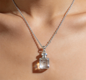 Wearable Makeup: When Cosmetics Become Jewelry