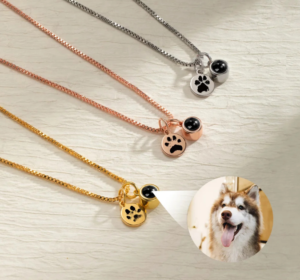 Projection Pendant Jewelry: Hidden Light, Visible Emotion