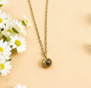 Projection Pendant Jewelry: Hidden Light, Visible Emotion