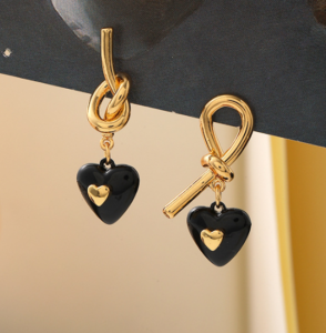 Structural Misaligned Geometric Earrings: A Bold Statement in Contemporary Accessories