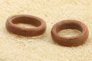 Explorando los anillos de cuero comodidad estilo y atractivo global