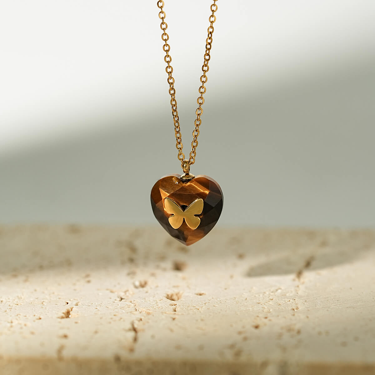 Vintage Tiger Eye Pendant Necklace Collection in 18K Gold