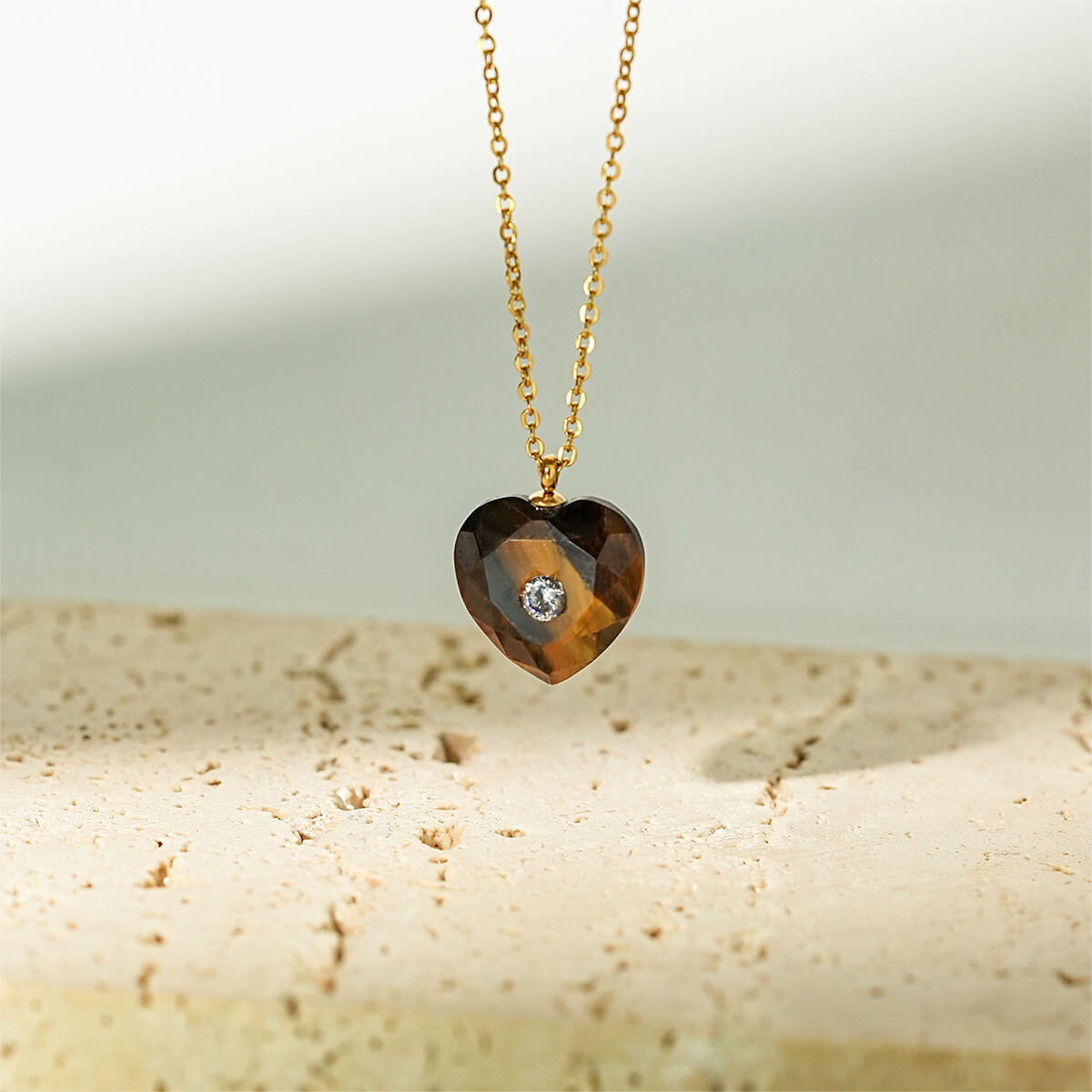 Vintage Tiger Eye Pendant Necklace Collection in 18K Gold