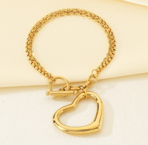 Heart Toggle Bracelet: Redefining Modern Romantic Jewelry Design Trends