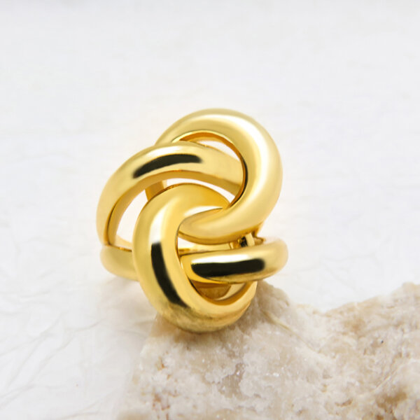 Statement Twisted Knot Ring with Bold and Artistic Design