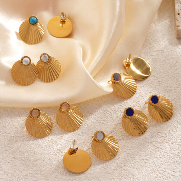 Sunbeam Elegance 18K Gold Natural Stone Shell Shaped Earrings
