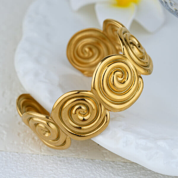 Ocean Inspired 18K Gold Plated Stainless Steel Seashell Cuff Bracelet