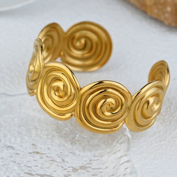 Ocean Inspired 18K Gold Plated Stainless Steel Seashell Cuff Bracelet